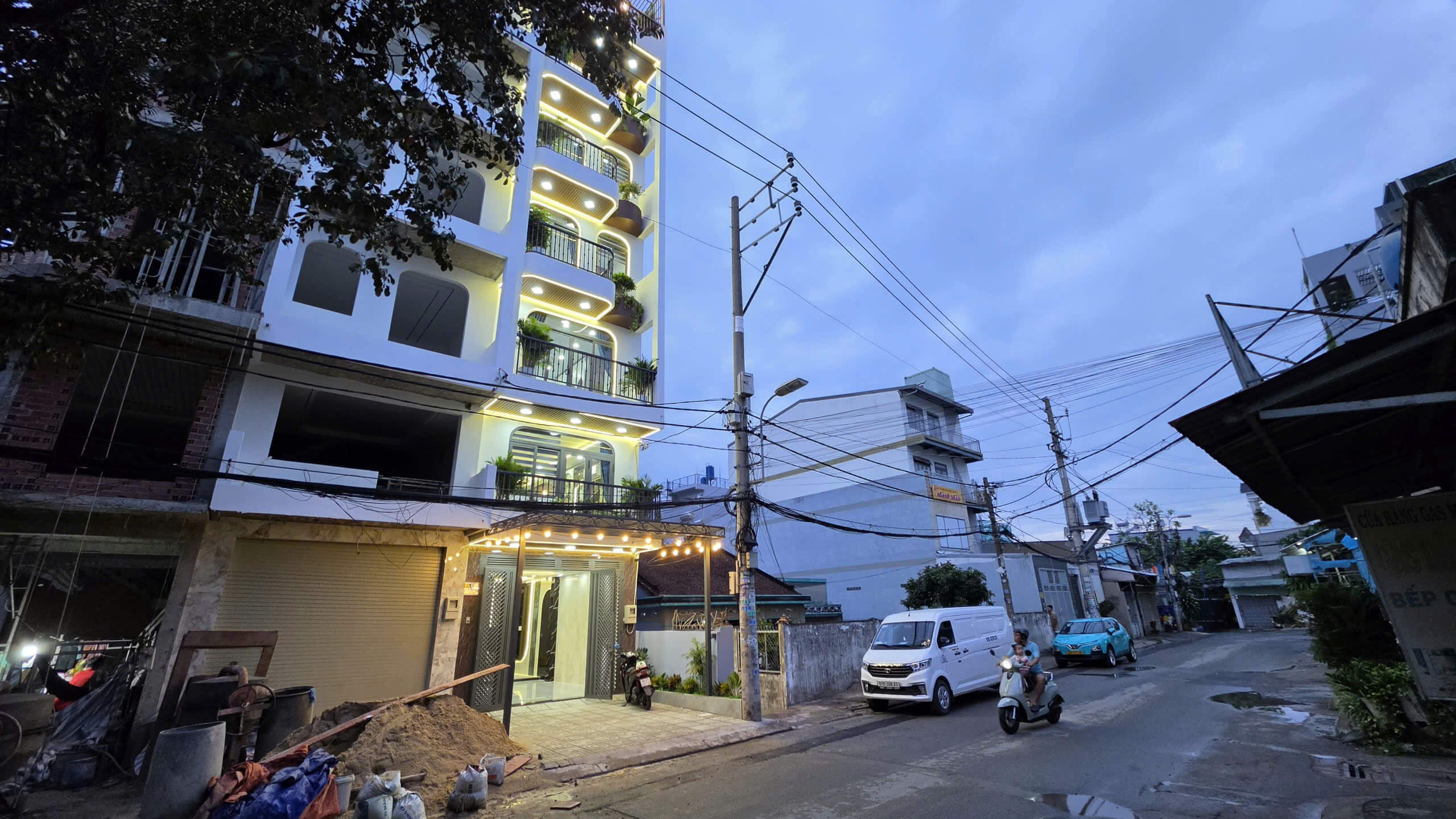 nha-mat-tien-tan-thoi-nhat-04-1